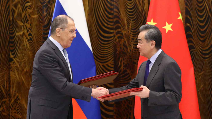 Bắc Kinh tạm ngừng tiếp đón quan chức nước ngoài thăm Trung Quốc - 1