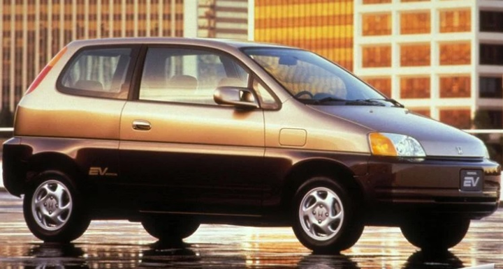 7 mẫu ô tô điện trước năm 2000 ít người biết - 7