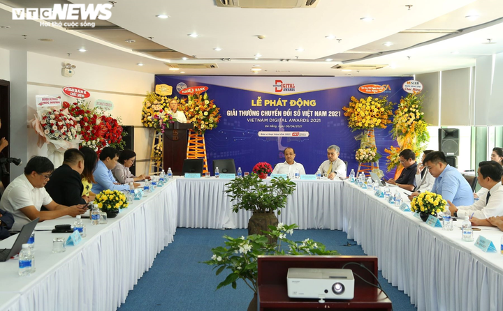 Phát động giải thưởng 'Chuyển đổi số Việt Nam-Vietnam Digital Awards' 2021 - 1