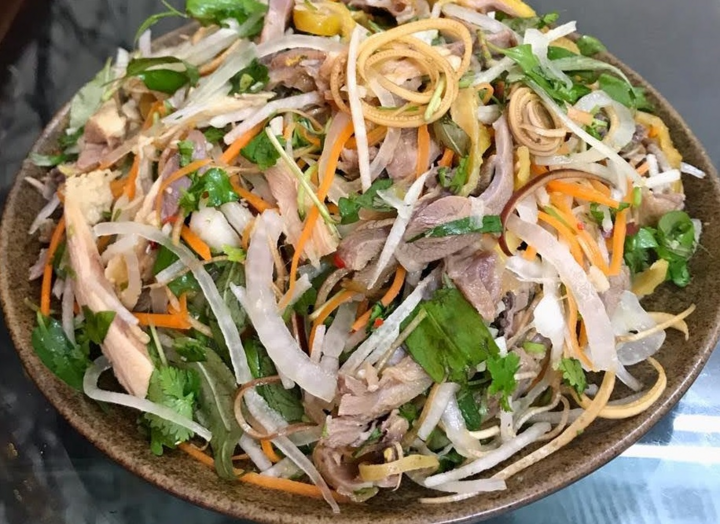 Món ngon mỗi ngày: Nộm gà xé phay - 1