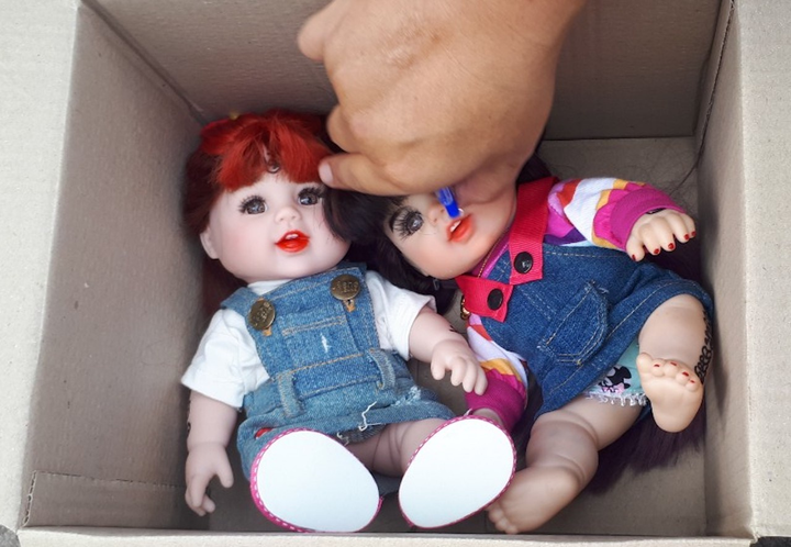 Cần Thơ: Cô gái 24 tuổi bán hàng chục búp bê nghi kumanthong - 1