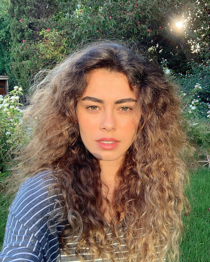 Cô gái xinh đẹp dẫn đầu đoàn rước 22 xác ướp vua chúa Ai Cập là ai? - 10