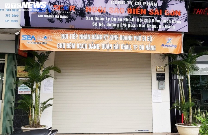 Chợ đêm Đà Nẵng bị dừng quy hoạch, tiểu thương vật vã đòi tiền - 3