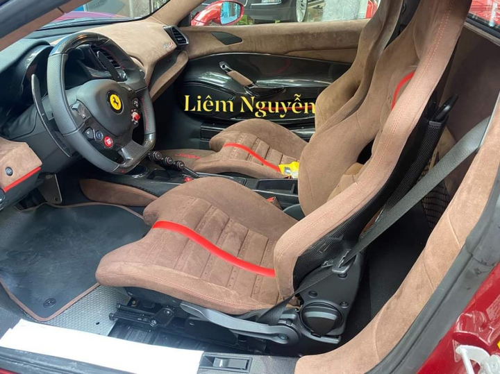 Ferrari 488 Pista Spider thứ hai bất ngờ xuất hiện tại Việt Nam - 9