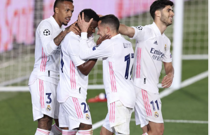 Toni Kroos rực sáng, Real Madrid vượt tầm Liverpool - 1