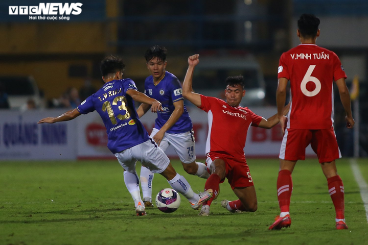 Trực tiếp Hà Nội FC 0-1 CLB Viettel - 6