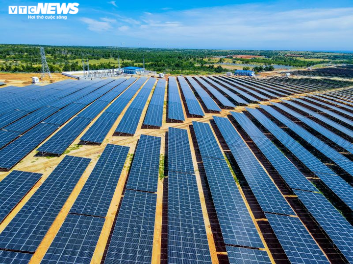 Doanh nghiệp điện mặt trời kêu cứu vì bị cắt giảm công suất - 2