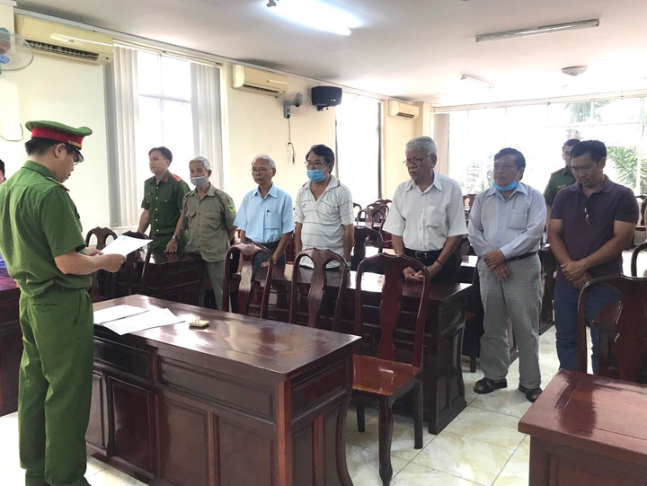 Bắt 6 bị can liên quan vụ vỡ nợ quỹ tín dụng ở Đồng Nai - 1