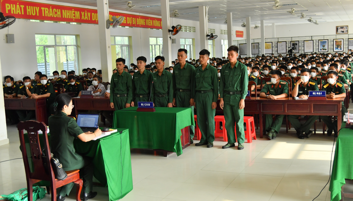 Đánh cấp trên và đồng đội, 6 quân nhân ở Kiên Giang lĩnh án tù - 1