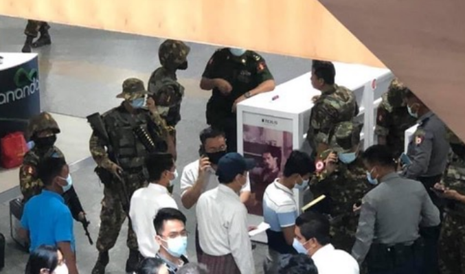 Myanmar: Hàng loạt vụ nổ làm rung chuyển Yangon - 1