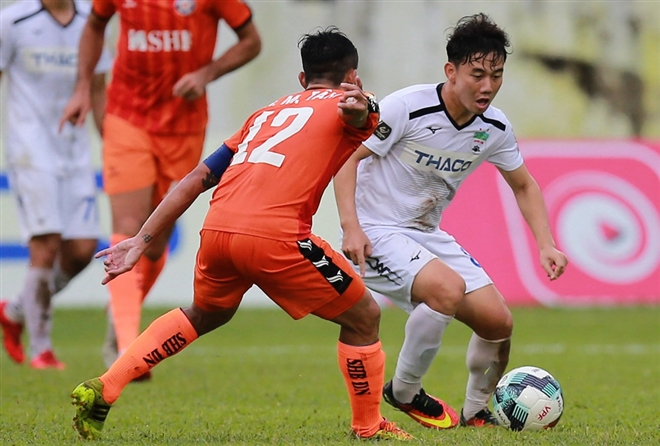 Trực tiếp SHB Đà Nẵng 0-2 HAGL: Công Phượng nhân đôi cách biệt - 9