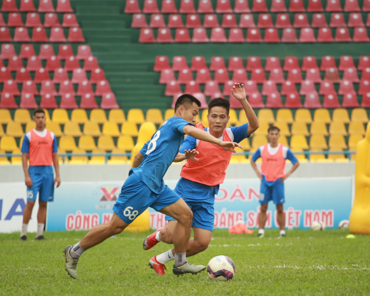 CLB Than Quảng Ninh xếp nhì V-League dù bị nợ lương: Chuyên nghiệp đến phút cuối - 3