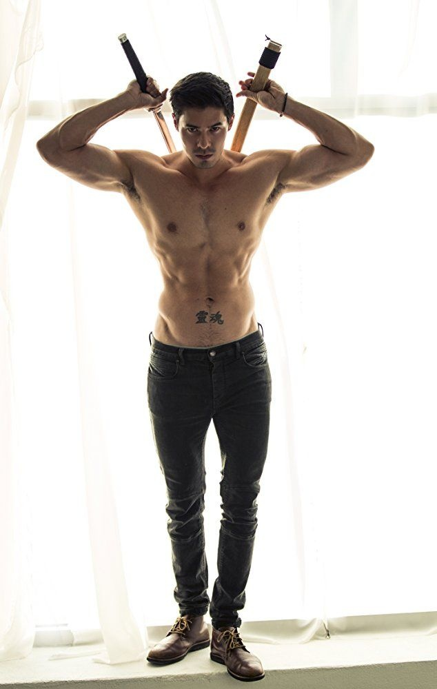 Ngắm dàn mỹ nam gốc Á trong bom tấn võ thuật 'Mortal Kombat' - 4