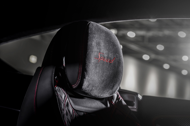 Xe Continental GT Speed thế hệ mới của Bentley có gì nổi trội? - 16