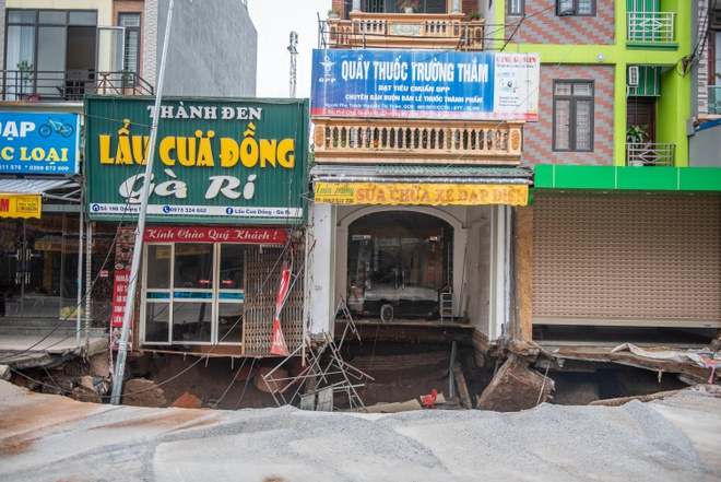 Tìm nguyên nhân 'hố tử thần' ở Hà Nội mở rộng hơn 100m2 - 1