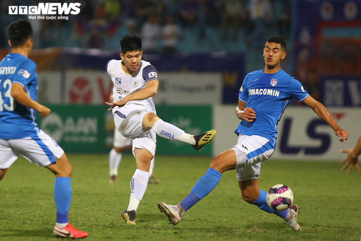 Quang Hải rực sáng ghi bàn, Than Quảng Ninh thua tan nát sau 1 hiệp - 12