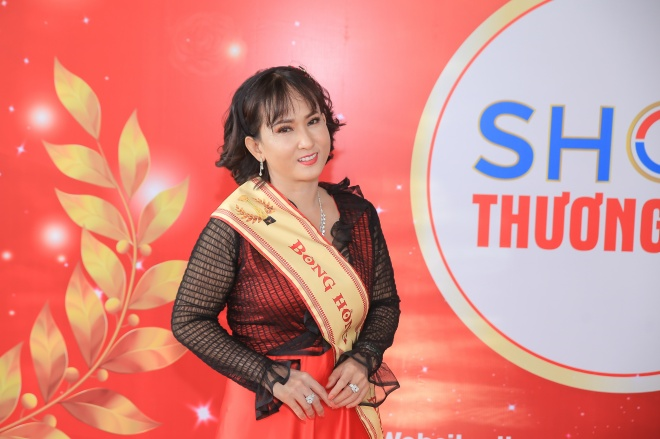 Doanh nhân Nguyễn Thiên Kim: Người phụ nữ đa tài - 2