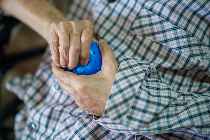 Sức khỏe nghệ sĩ Mạc Can tuổi 76: Không nhận ra người quen - 10