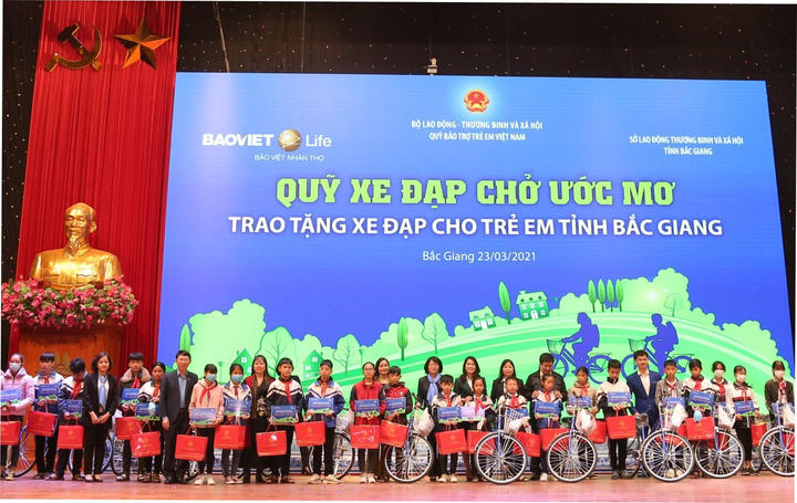 Năm 2020, lợi nhuận sau thuế Tập đoàn Bảo Việt đạt 1.012 tỷ đồng - 2