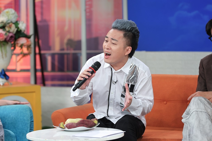 Bí mật đằng sau sức nóng 'điệu nhảy quốc dân' của biên đạo múa Quang Đăng - 1