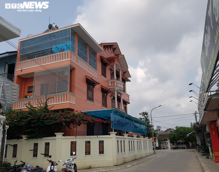 Nguyên Bí thư Thành ủy nhận đất không qua đấu giá: Gửi thông tin sai do sơ suất - 1