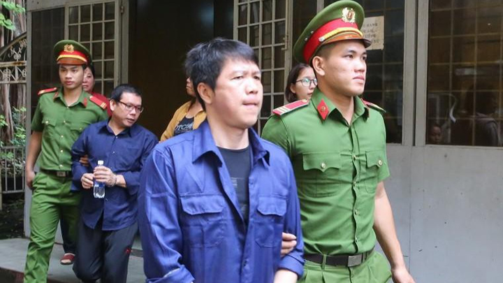 Cựu CSGT Đồng Nai nhận môi giới hối lộ gần 1,3 tỷ đồng - 1