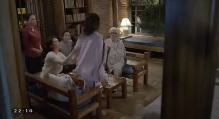 'Hướng dương ngược nắng' tập 52: Quan hệ giữa Minh và Trí vẫn bế tắc - 1