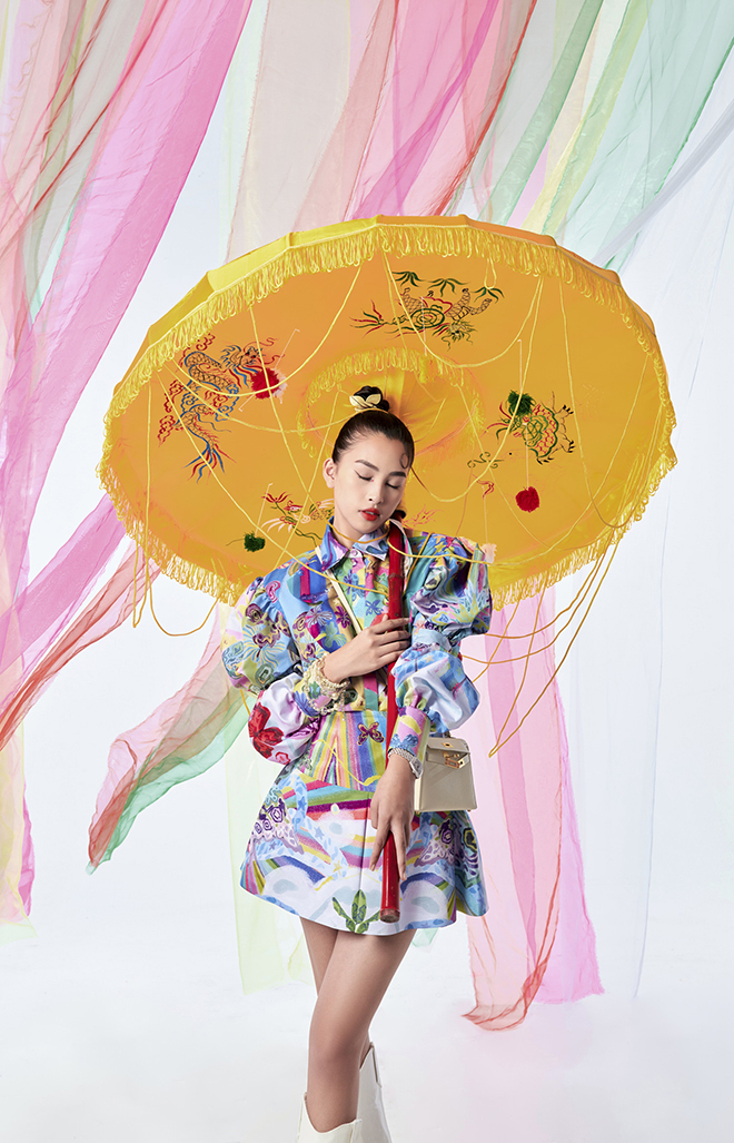 Hoa hậu Tiểu Vy rực rỡ chào hè với những mẫu thời trang độc bản - 11