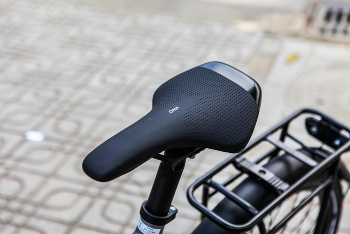 Chi tiết xe đạp Triumph Trekker GT giá hơn 100 triệu đồng tại Việt Nam - 5