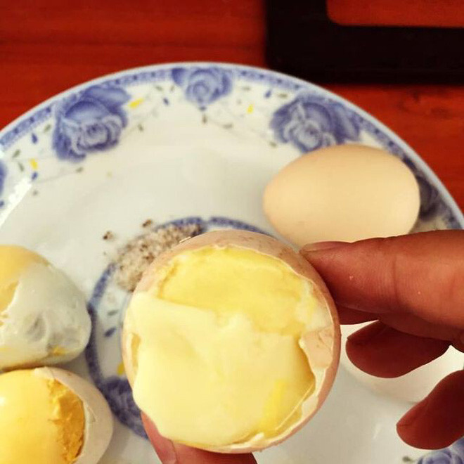 Đặc sản 'trứng lưng chừng' ở Quy Nhơn: Cái tên nghe lạ hết sức, ăn liệu có ngon? - 4