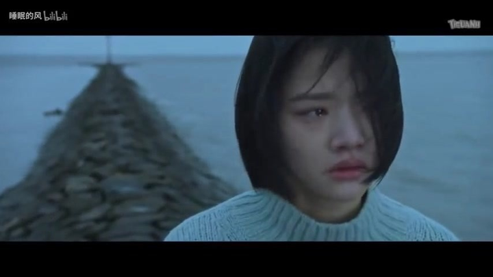 Chuẩn bị sẵn khăn giấy đi, 4 cảnh phim này sẽ khiến bạn khóc cạn nước mắt - 4