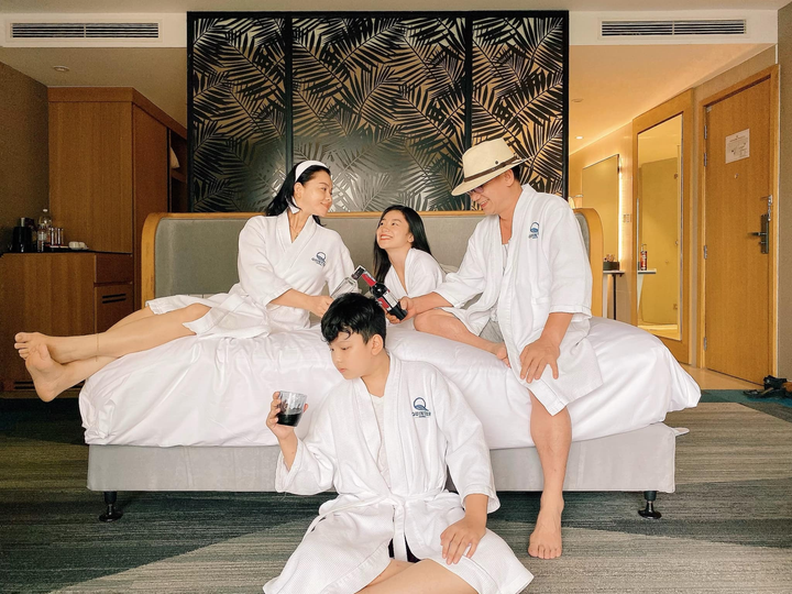 Cuộc sống đời thường của ông Quân phim 'Hướng dương ngược nắng' - 3