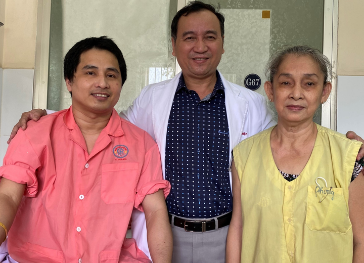 Hành trình 11 năm ròng cứu bệnh nhân vừa được bảo hiểm chi trả hơn 38 tỷ đồng - 3