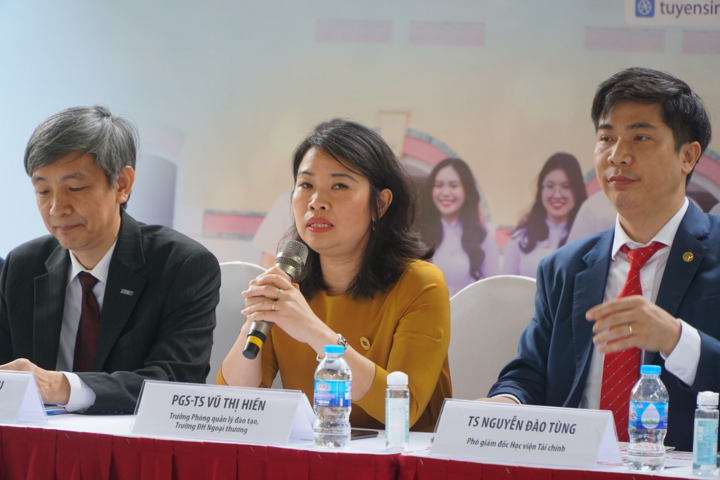 'Mách nước' cho thí sinh đang loay hoay chọn trường đại học - 1