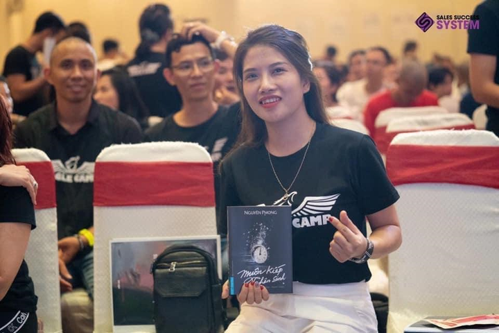 Mai Phương Huyền: Nữ doanh nhân thành đạt nhờ kinh doanh đồ ăn vặt - 4