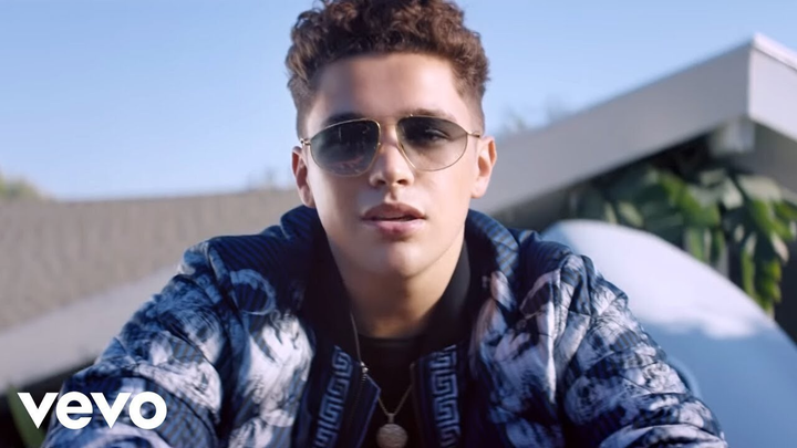 Dân mạng đề cử 5 bài hát nhạc thì hay nhưng 'chỉ nên nghe, không nên hiểu' - 4