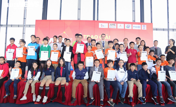 Học sinh Việt đăng ký dự thi Olympic Toán học Úc 2021 thế nào? - 1