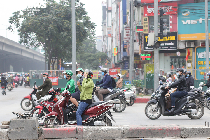 Hầm chui 700 tỷ đồng bị 'tuýt còi', nút thắt cổ chai ở Hà Nội được giải tỏa - 6