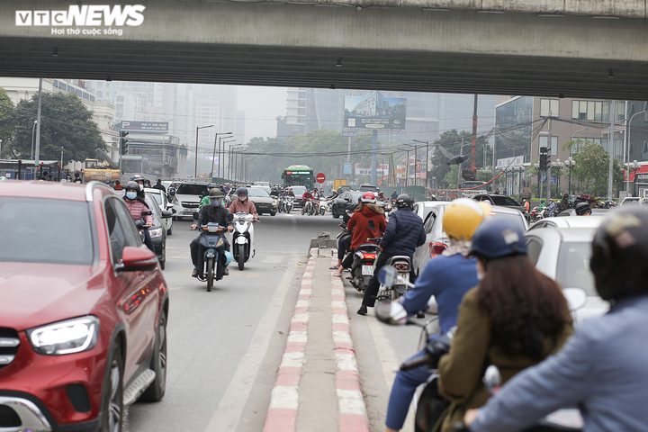 Hầm chui 700 tỷ đồng bị 'tuýt còi', nút thắt cổ chai ở Hà Nội được giải tỏa - 2