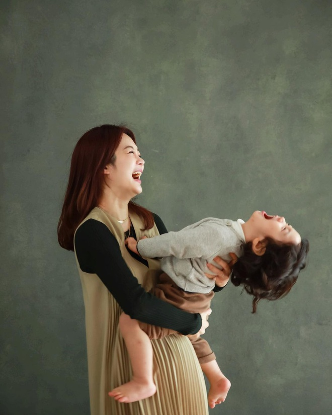 41 tuổi, tan vỡ hôn nhân, Chae Rim vẫn trẻ đẹp không tin nổi - 3