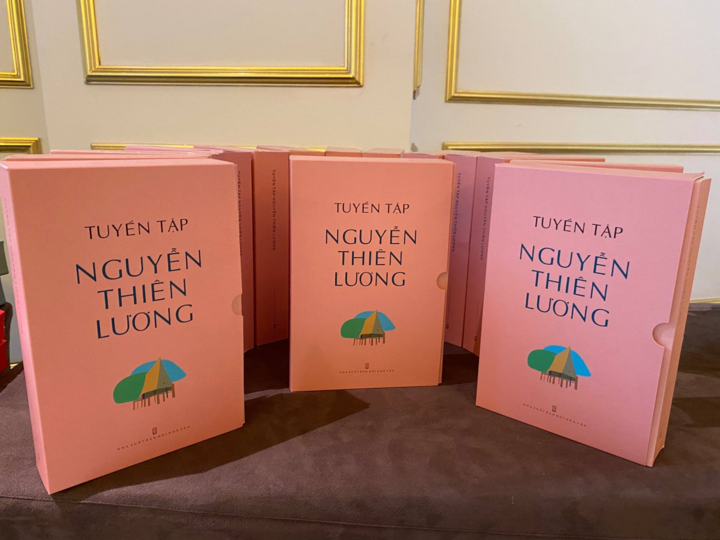Ra mắt tuyển tập của gia đình nhà văn Nguyễn Như Phong - 4