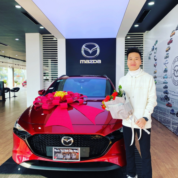 Bỏ đại học, 9x vụt sáng sau 3 năm trở thành YouTuber chuyên nghiệp - 2