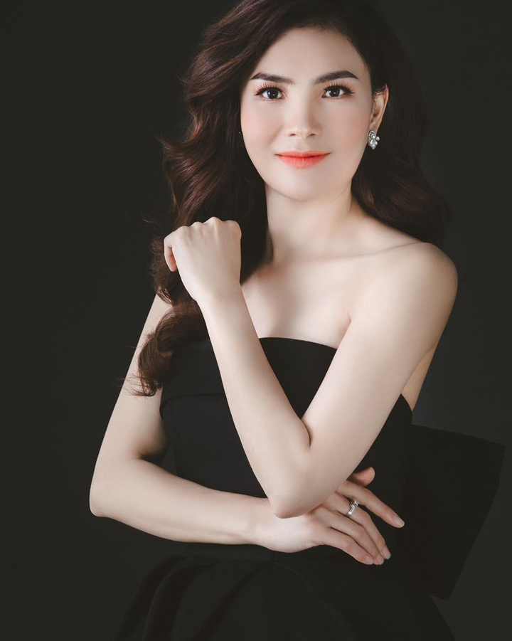 Doanh nhân Trương Mỹ Duyên: Từ bỏ ngành ngân hàng để theo đuổi đam mê - 2