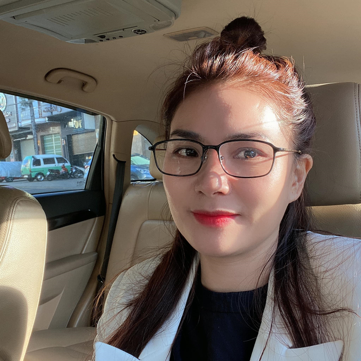 Doanh nhân Trương Mỹ Duyên: Từ bỏ ngành ngân hàng để theo đuổi đam mê - 3