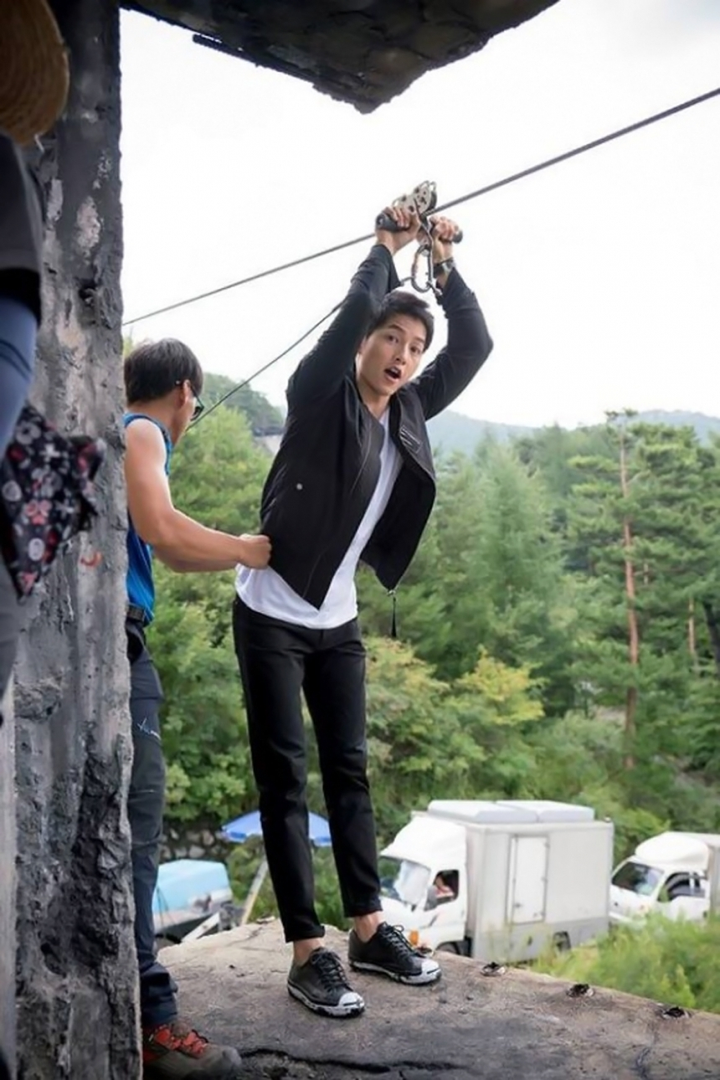 'Bóc mẽ' bí mật hậu trường phim Hàn, có thật ngầu như bạn thấy trên phim? - 4