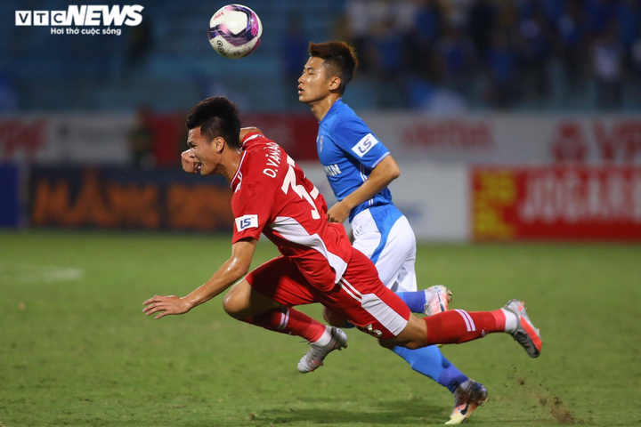 Trực tiếp Viettel 2-1 Than Quảng Ninh - 5
