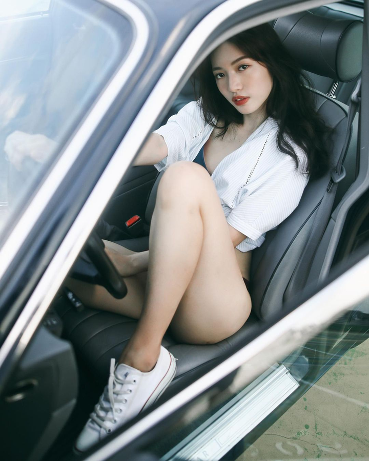 nữ thần y khoa Đài Loan ảnh 9 Ngắm nhan sắc 2 nữ bác sĩ gợi cảm nhất Đài Loan - 9