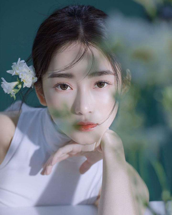 nữ thần y khoa Đài Loan ảnh 4 Ngắm nhan sắc 2 nữ bác sĩ gợi cảm nhất Đài Loan - 4