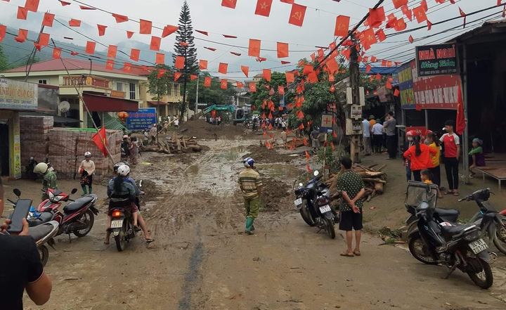 Bộ trưởng Lê Minh Hoan: Xúm lại xử lý nhưng lại quên phòng thiên tai - 2