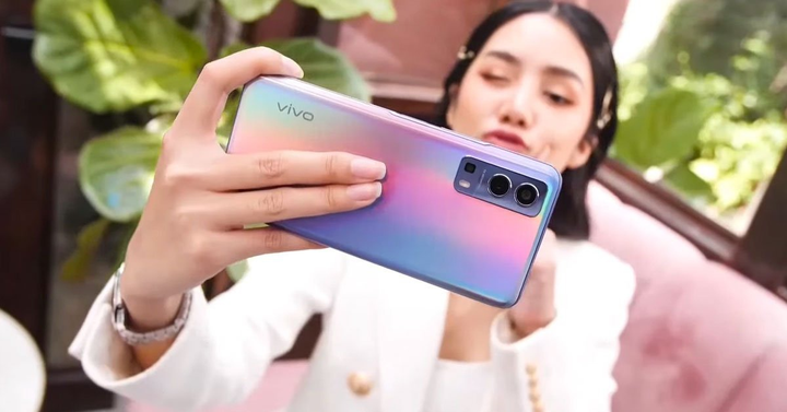 Loạt smartphone mới sắp ra mắt tại Việt Nam - 5